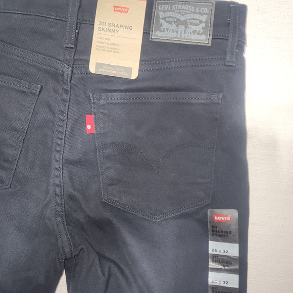 Levi's 311 shaping skinny mid rise jeans 26x32 woman's - Picture 7 of 7